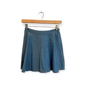 Abercrombie and Fitch Blue Denim Flowy Mini Skirt XS, Zipper Closure EUC